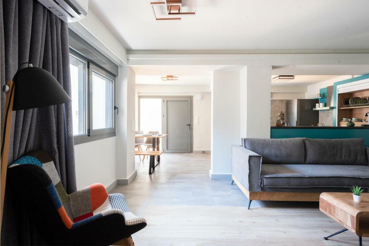 Groundfloor 2br With Smallyard Near The Heart Of *